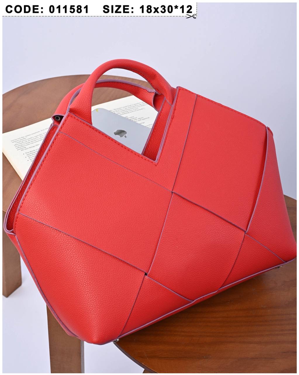 /public/uploads/photos/shares/Suzy bags/IMG_3208.jpeg